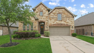 Auburn Trails at Oakhurst homes in Porter, Texas