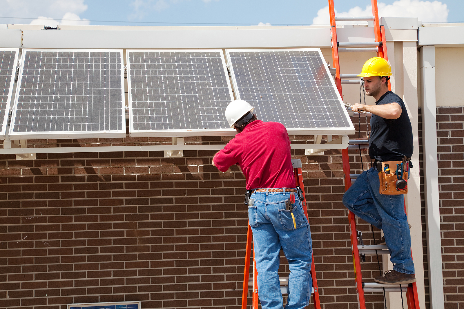 How to Integrate Solar Panels into Commercial Buildings | City Wide ...
