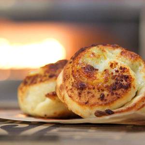 Blaze Pizza Ames Menu Delivery Or Take Out Ames Ia 50014 Eatstreet Com