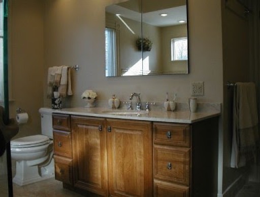 R P Holmes Corporation