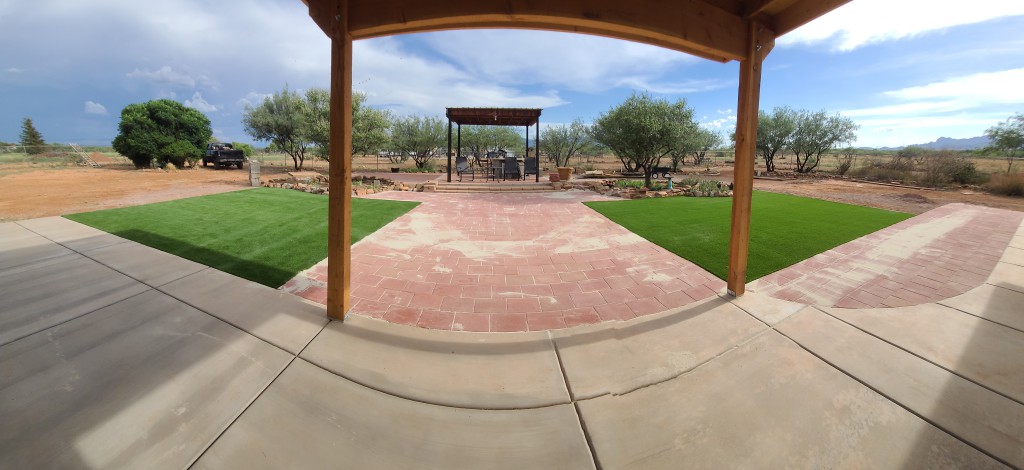 Loyal Earth Landscaping LLC