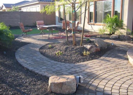 Navarro's Outdoor Environments