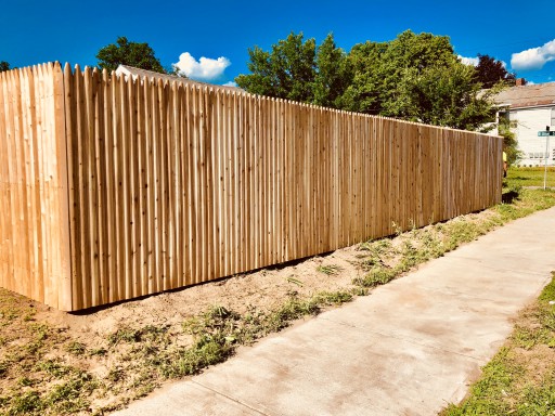 Middlebury Fence Co LLC