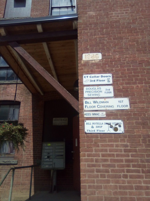 Bill Wildman Floor Covering Inc/Wholesale Warehouse Outlet