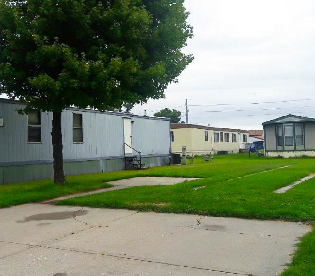 Meadowlark Manufactured Home Community