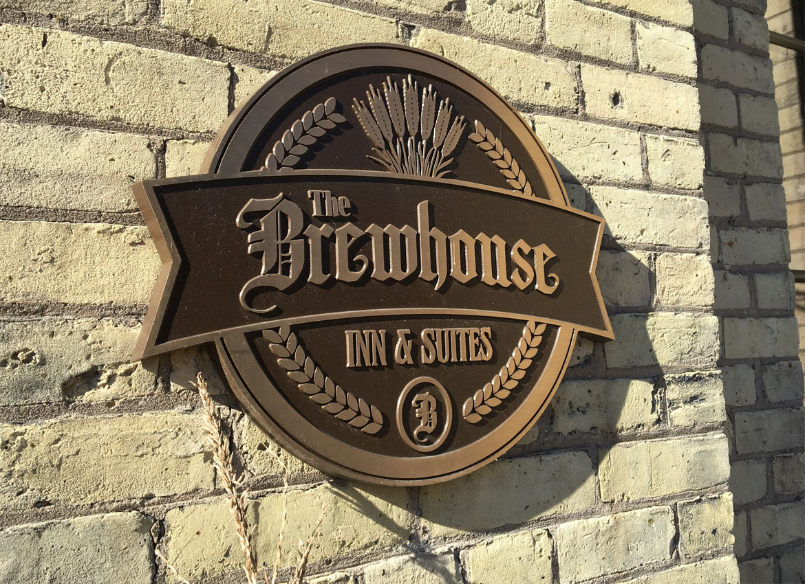 The Brewhouse Inn & Suites – Milwaukee