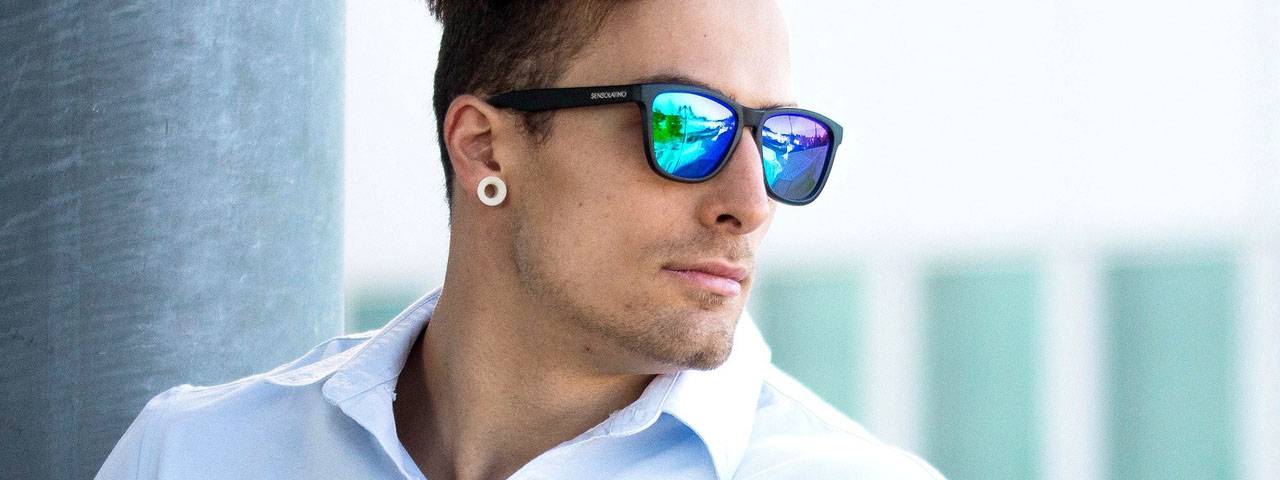 Man Sunglasses Model 1280×480
