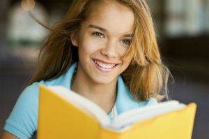 istock one reading girl