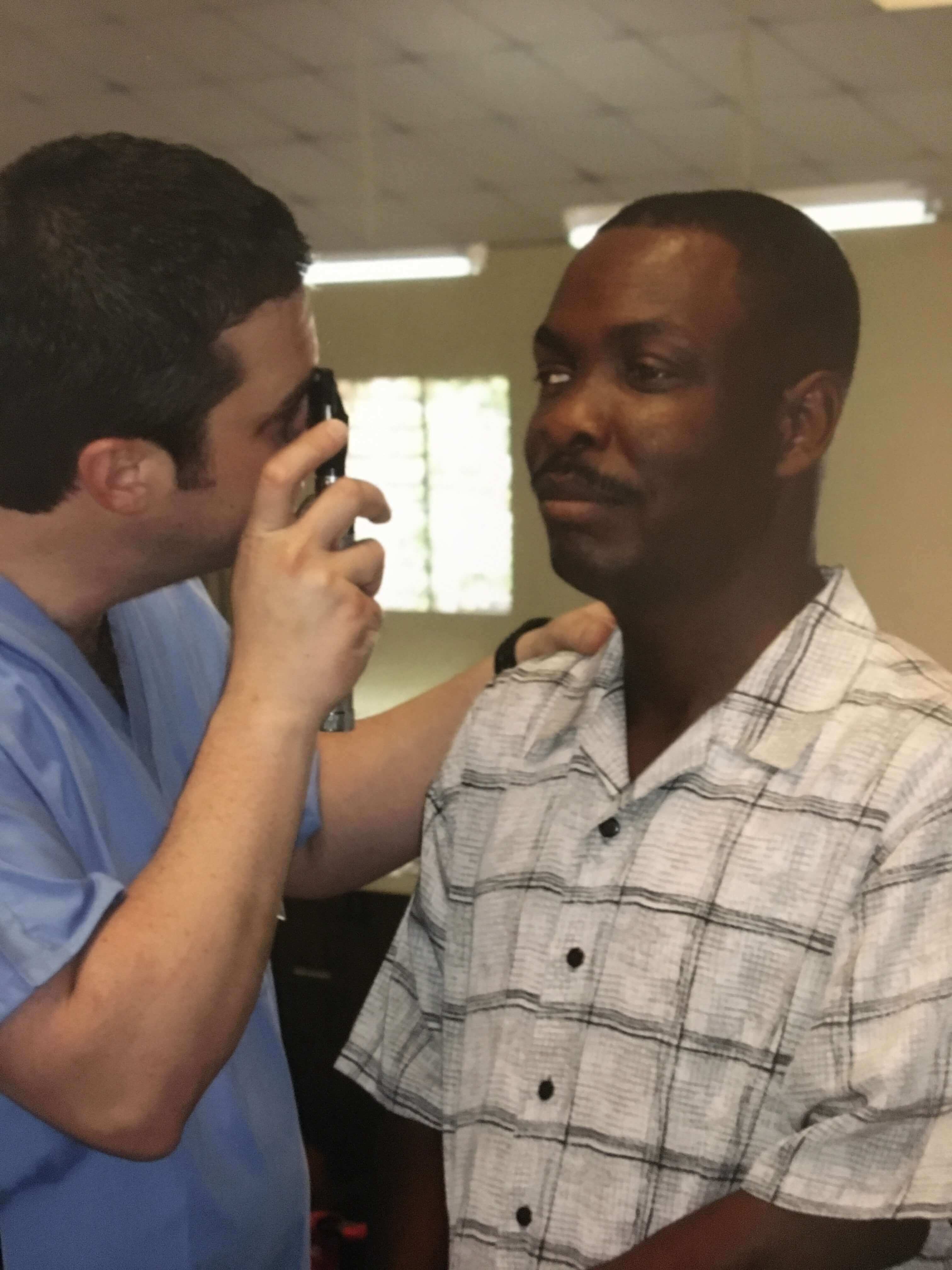 Dr. Malara�s Mission Trip to Kingston, Jamaica in 2007