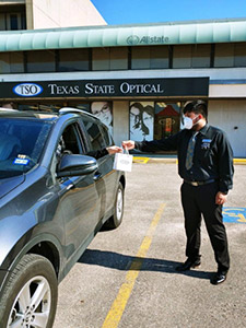 eye doctor curbside delivery