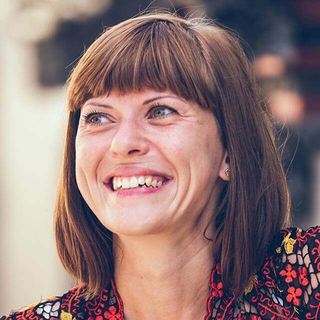 woman happy 3 640.jpg