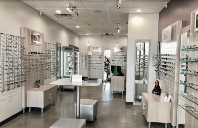 eyeglasses in Manor