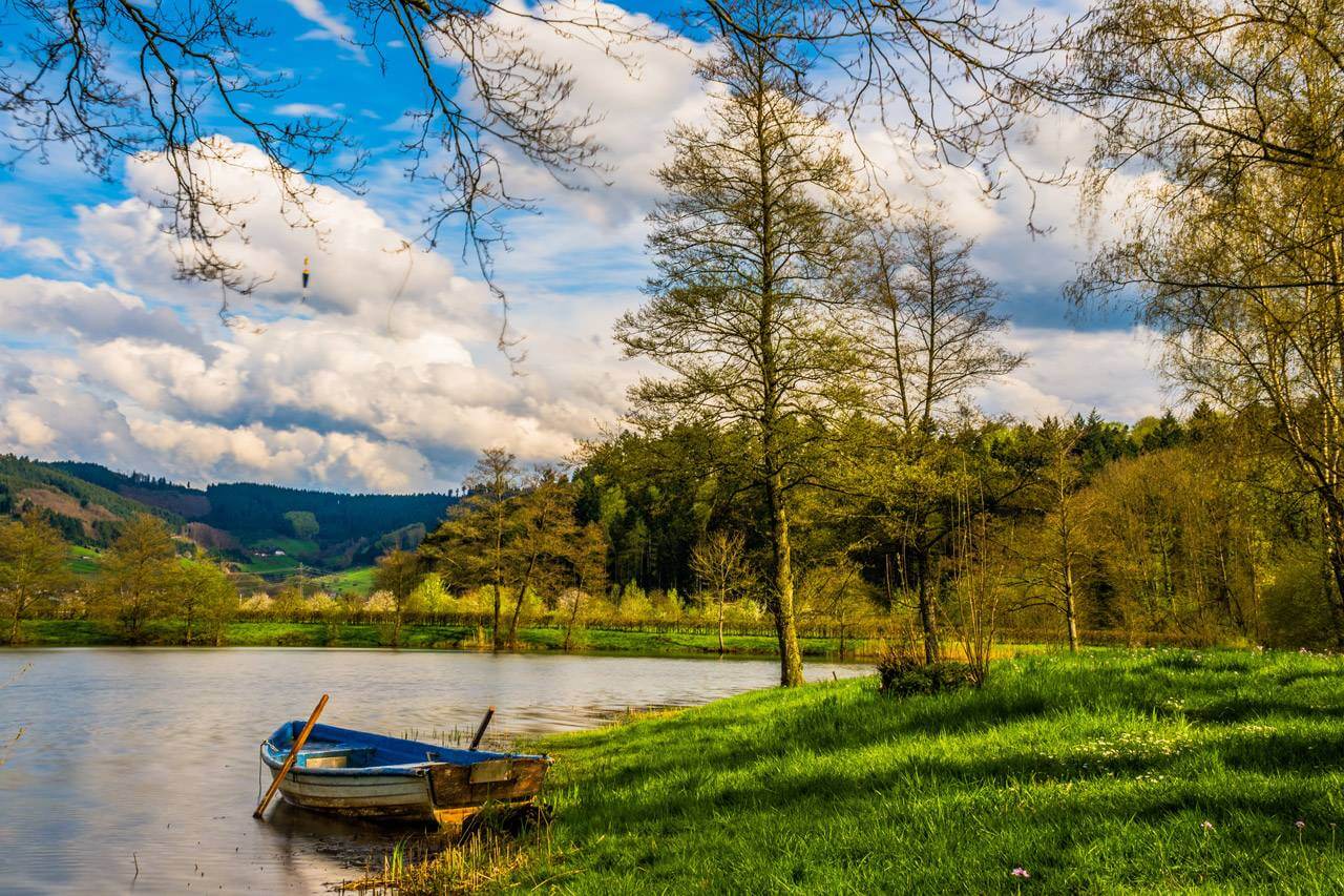 Lake near Eyes Over Florence in Florence