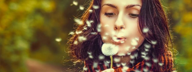 Eye Exam, Woman with eye allergy in Middle Village & Mineola, NY.