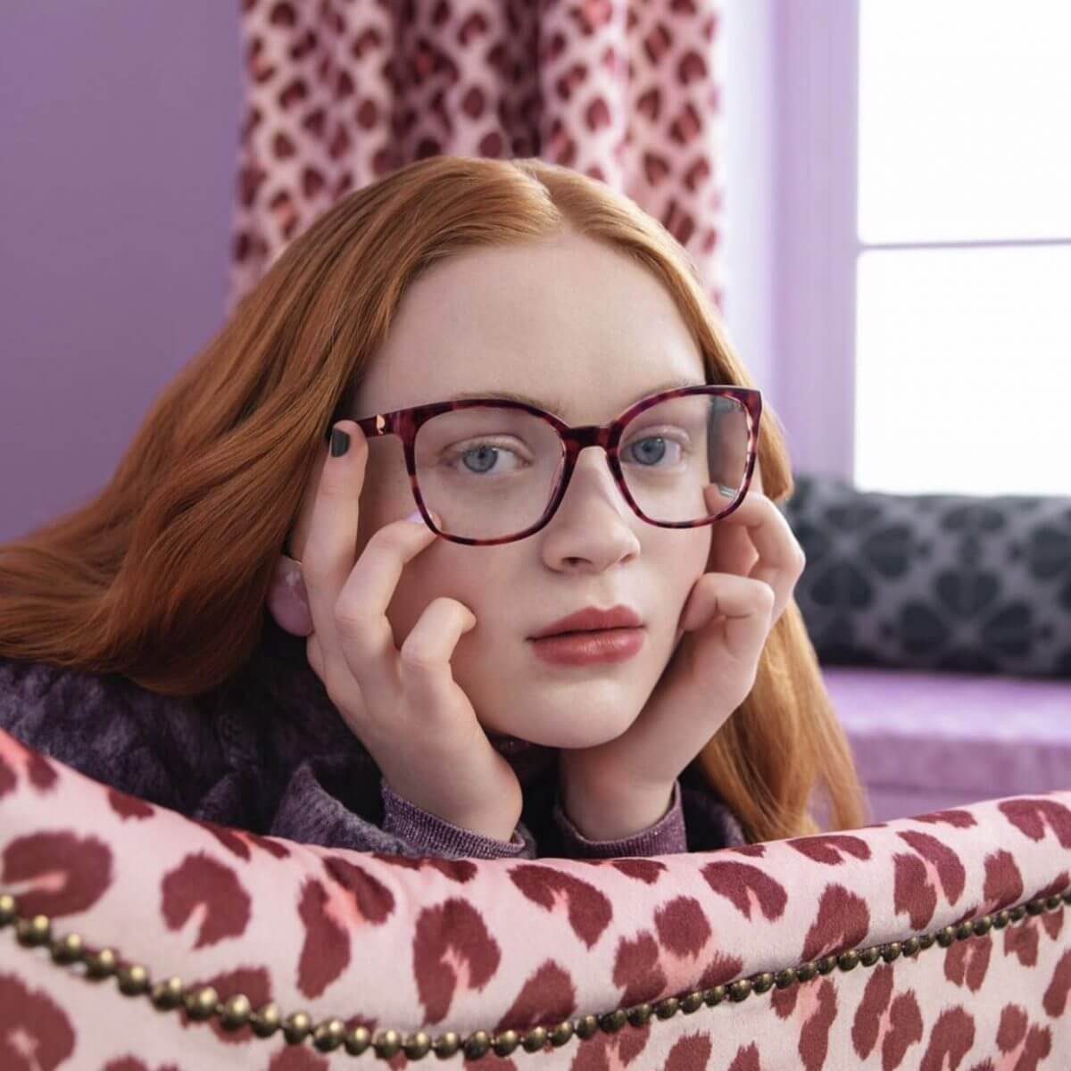 Sadie Sink wearing Kate Spade Glasses e1565971109291