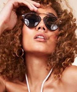 Steve Madden Ad
