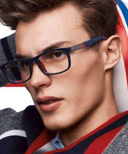 Tommy Hilfiger Ad