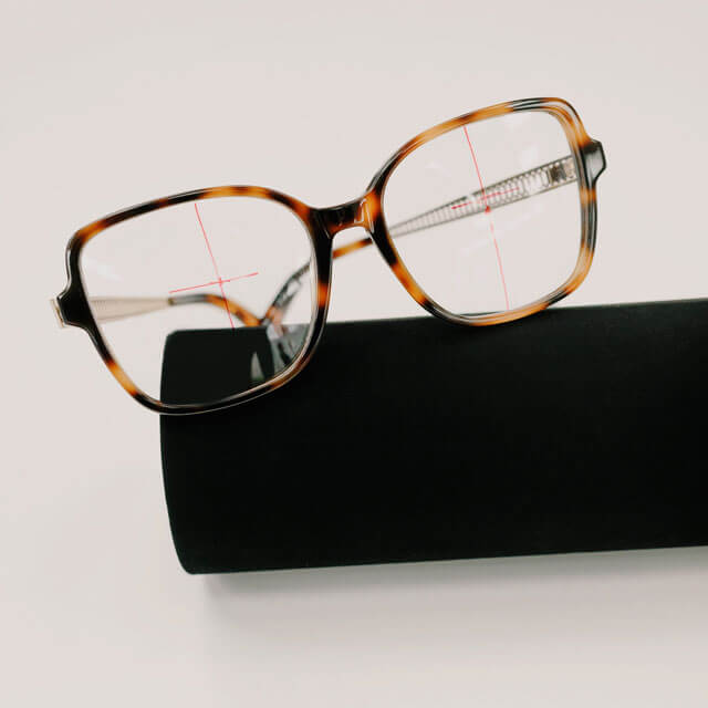 pair-of-eyeglasses-640