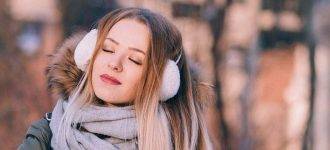 Girl Enjoying Winter Weather 1280x480 330x150