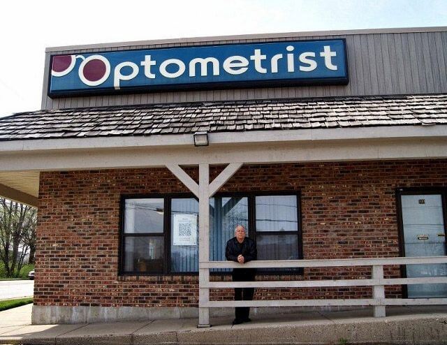 orthokeratology expert in illinois