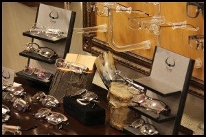 13 Teka frames sized 300×200 300×200