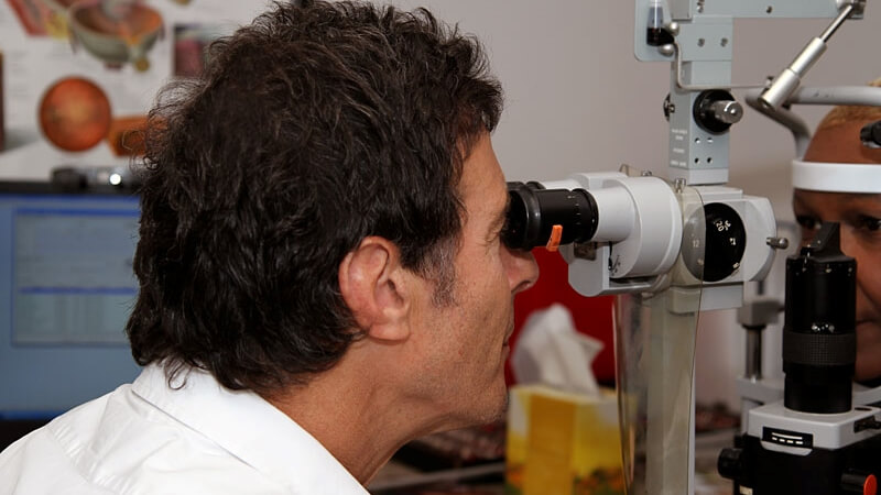 Dr Lawrence eye exam