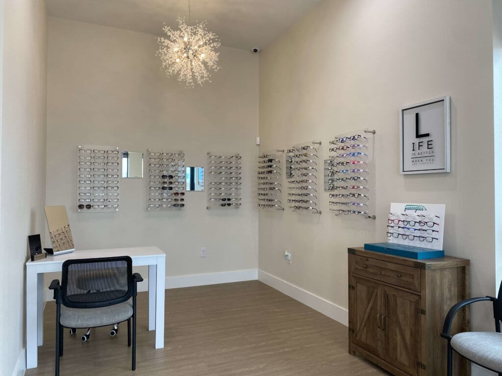 eyeglasses near me