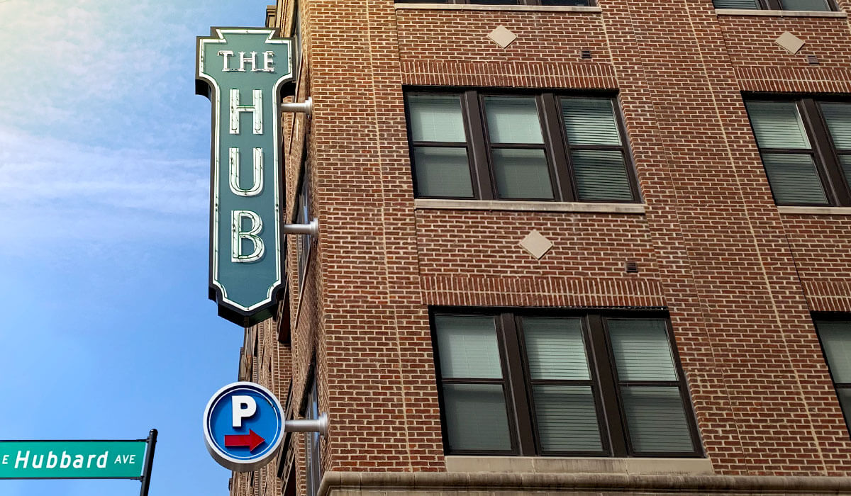 the hub parking flat