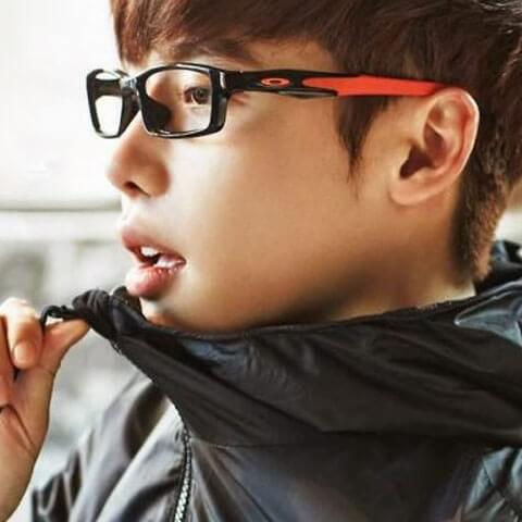 oakley eyewear