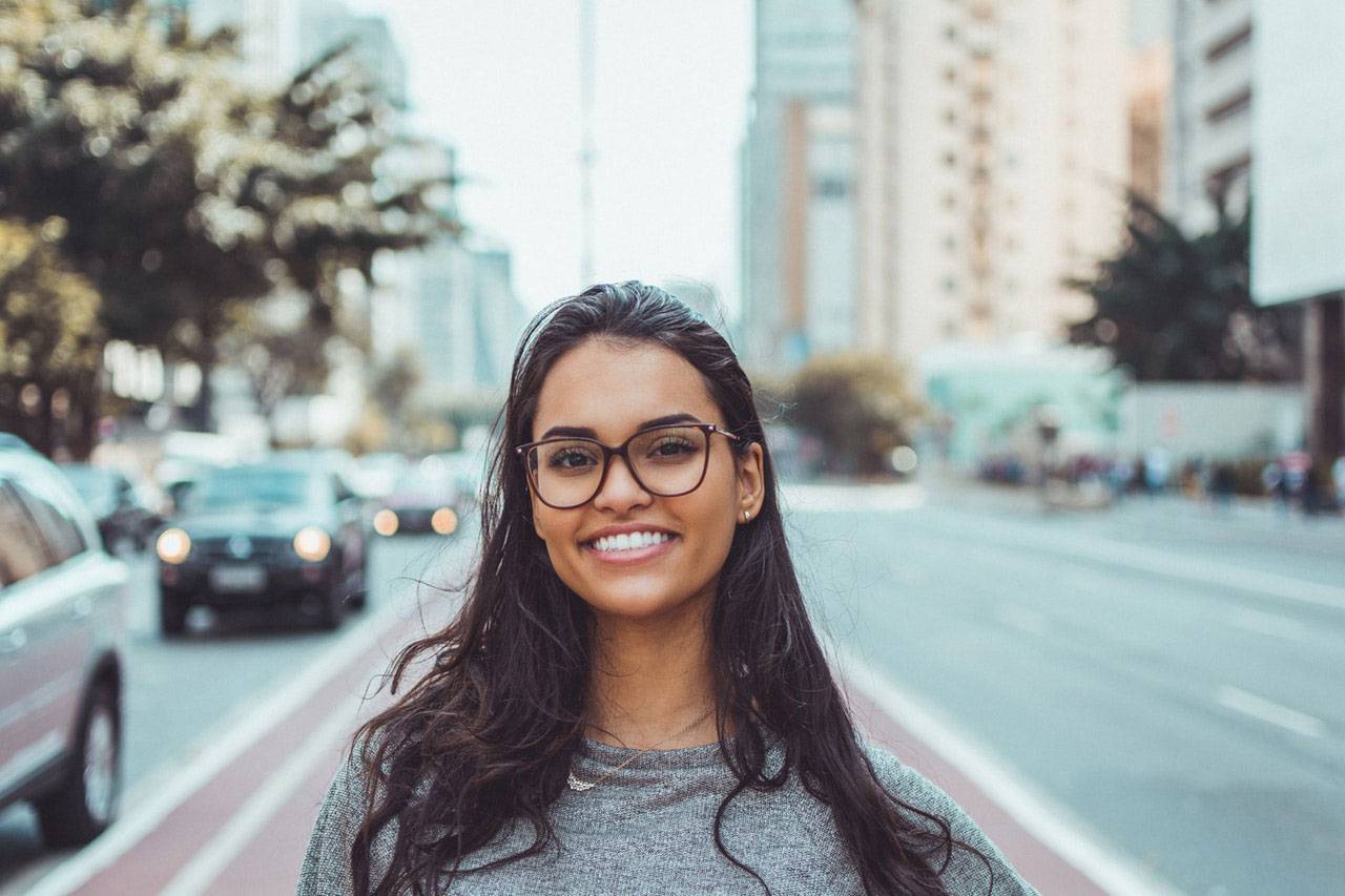 Woman wearing Eyeglasses