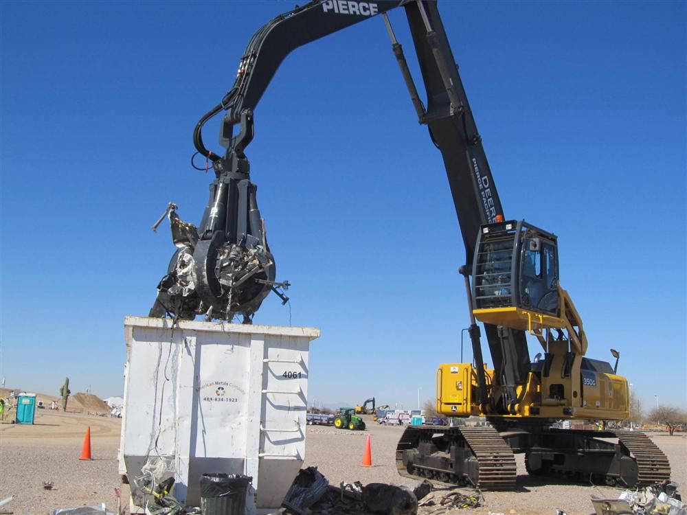 Erb Equipment, Pierce Pacific Build John Deere ScrapHandler Story