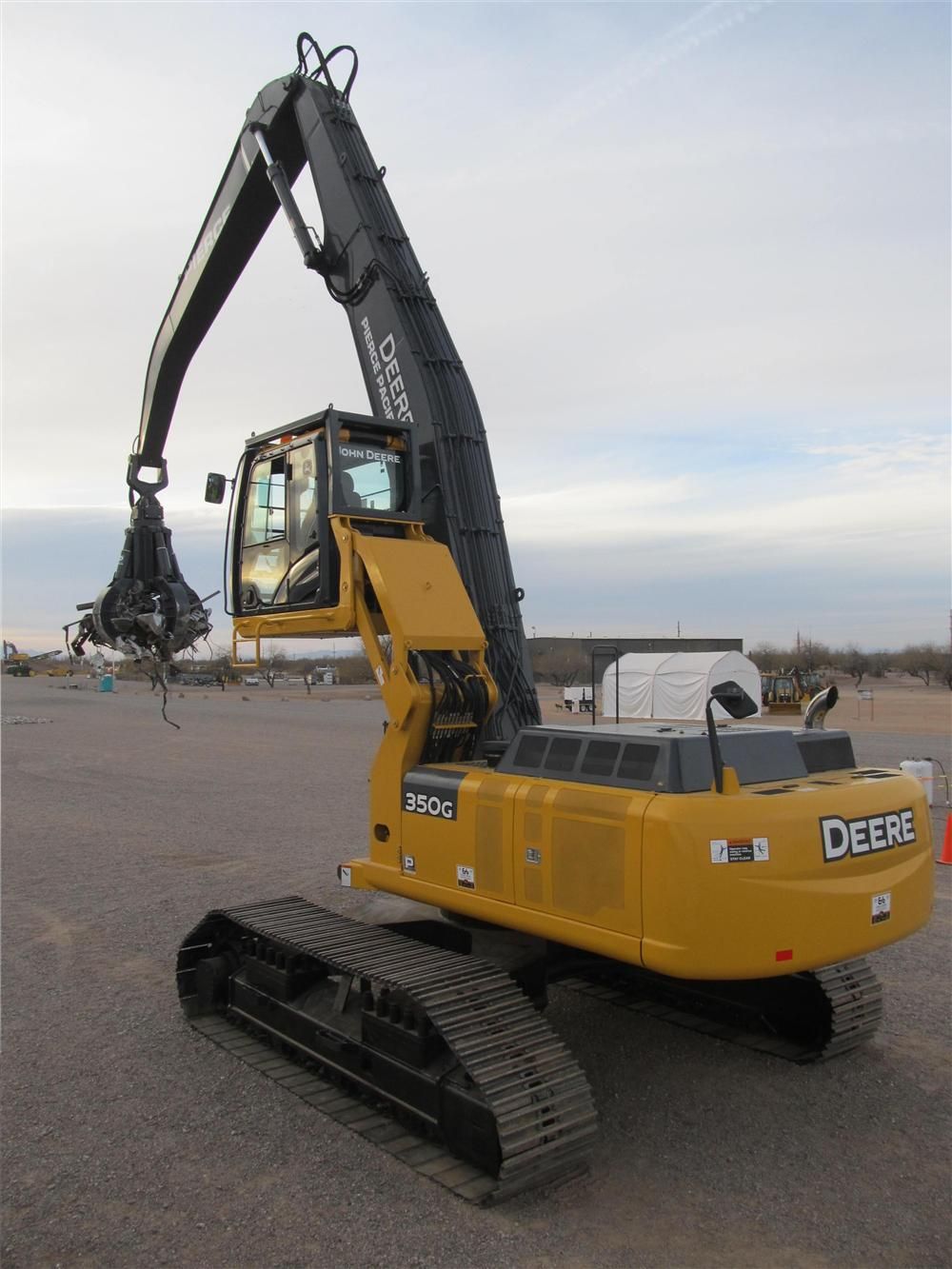 Erb Equipment, Pierce Pacific Build John Deere ScrapHandler Story