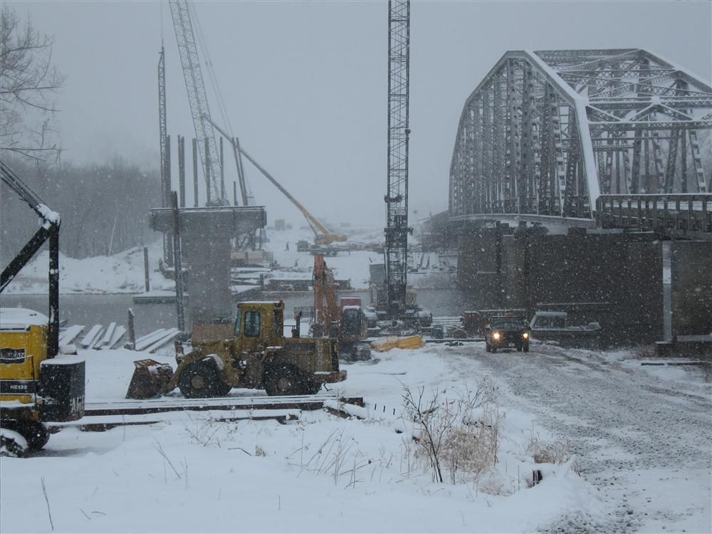 Floods Prompt New Bridge in Drayton, N.D. Story ID 15338