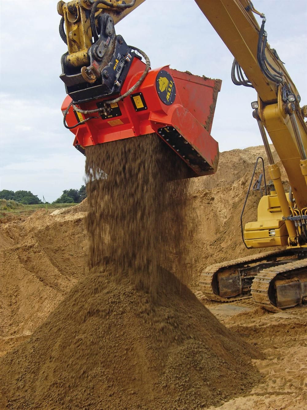 ALLU Screener Crusher Bucket Improves Profitability Story ID 20240