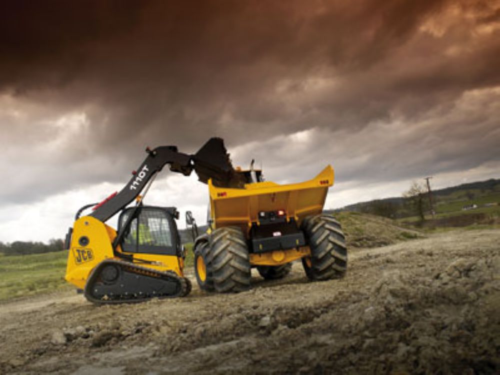 JCB Upgrades Skid Steer, Tracked Compact Loader Range Story ID