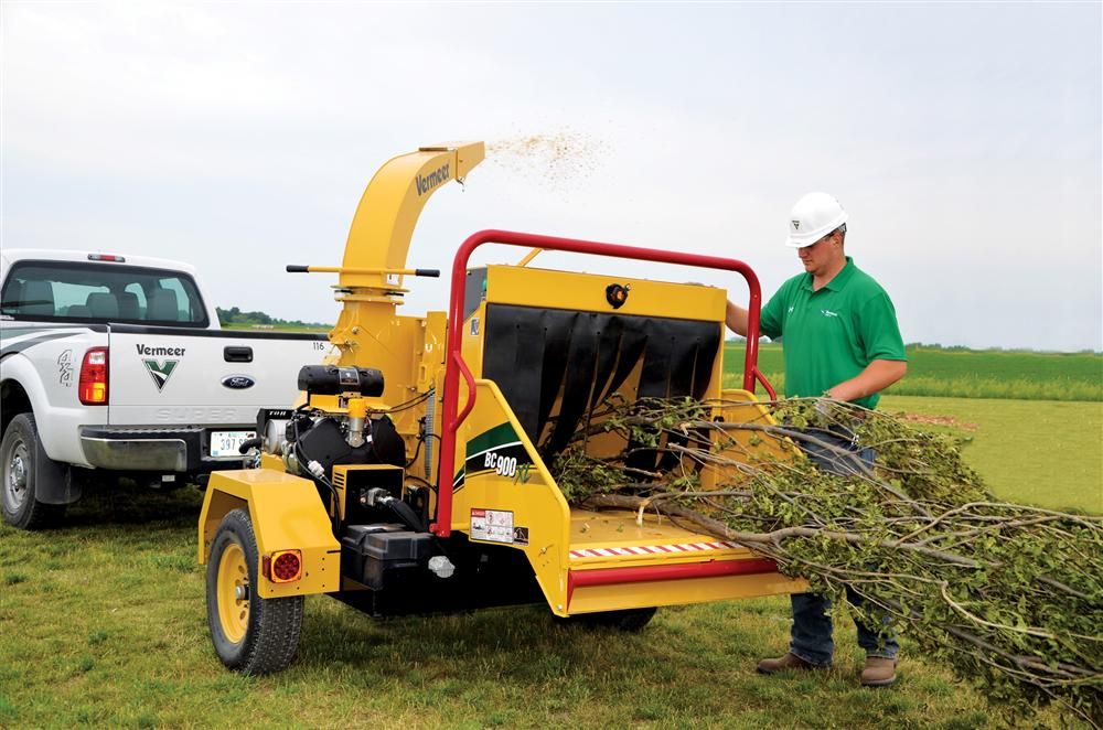 Vermeer BC900XL Brush Chipper Ideal for Rental, FirstTime Buyers