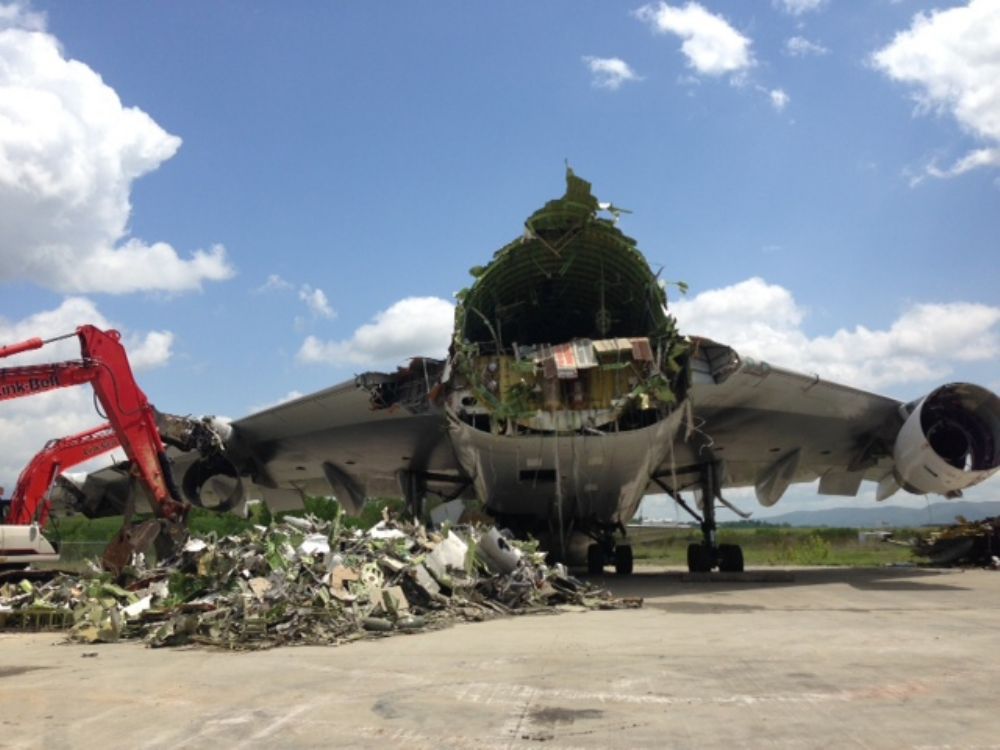 Recycling Aircraft No Small Job Story ID 20763 Construction