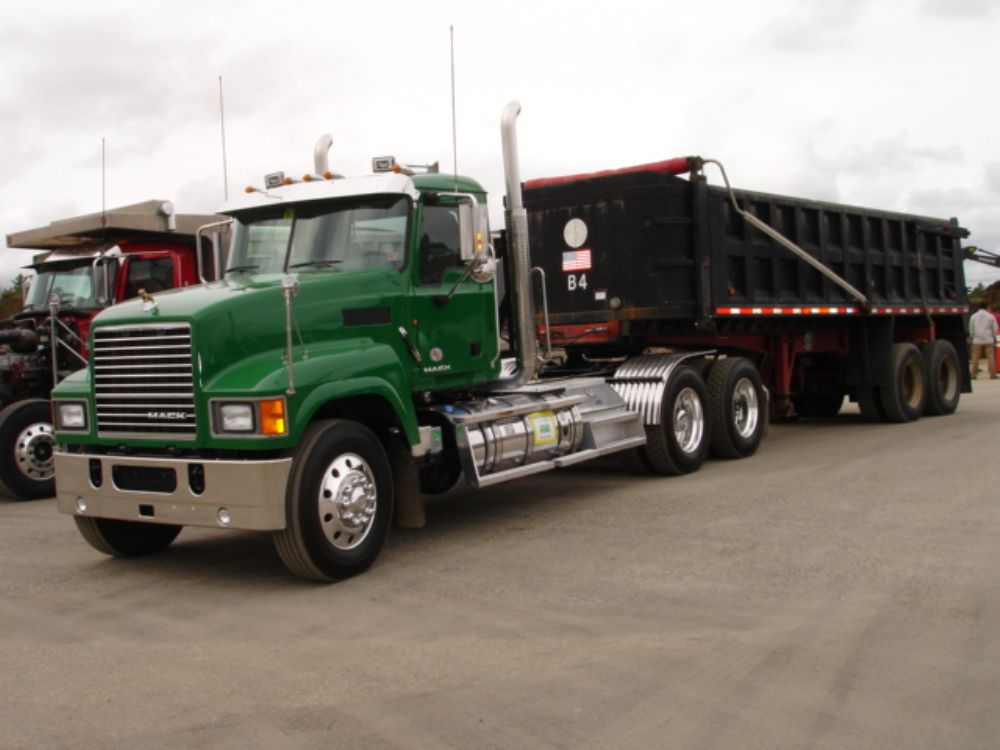 TL Edwards Hosts Mack, Volvo Customer Event in Plymouth Story ID