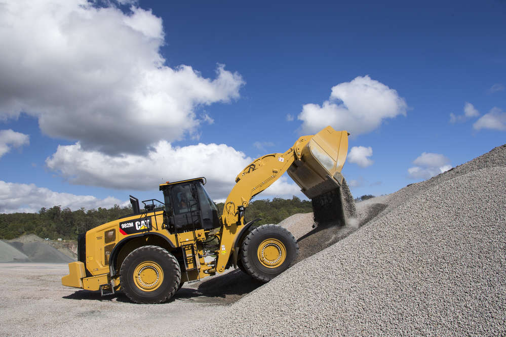 Cat Medium Wheel Loaders Feature New Connect Technology, Additional Safety Features and Reduced