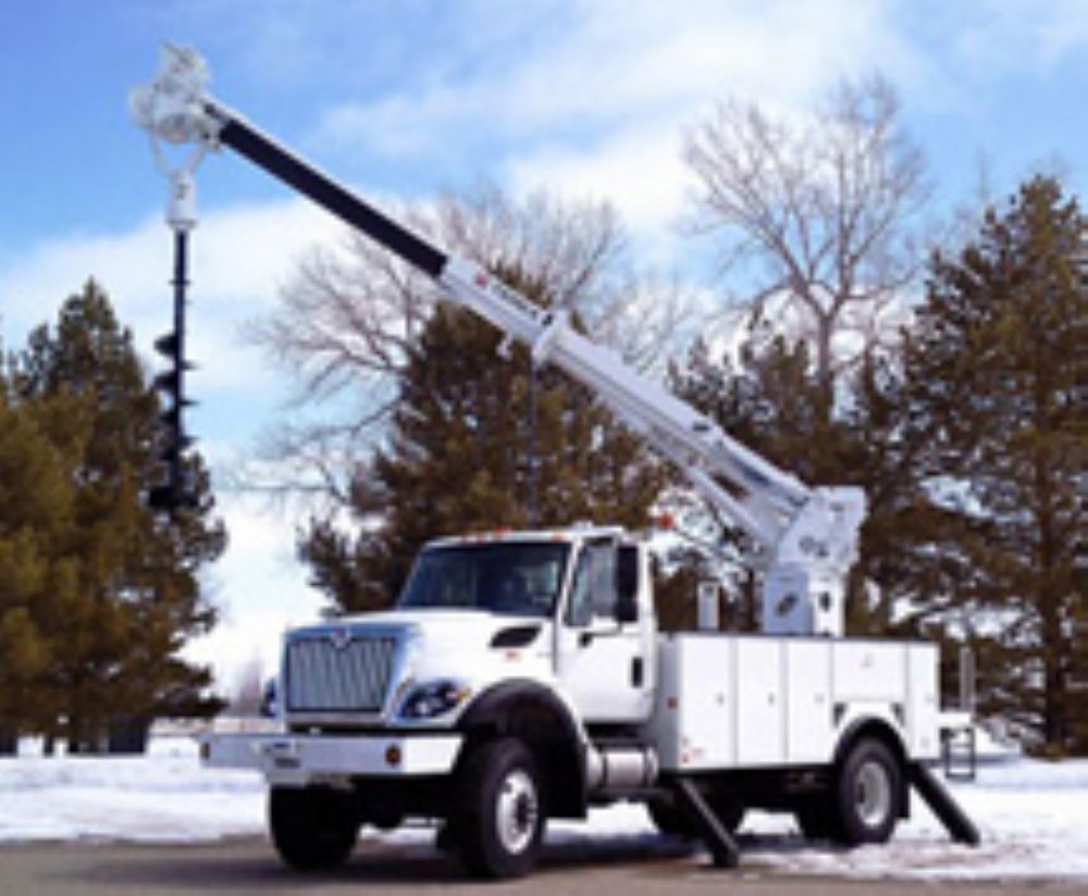 Terex Celebrates 70th Anniversary of Digger Derrick Line Story ID