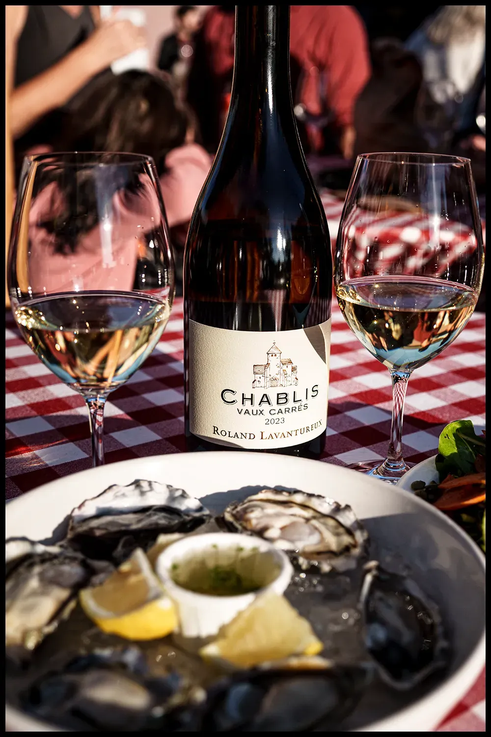 The classic combination of Chablis and oysters