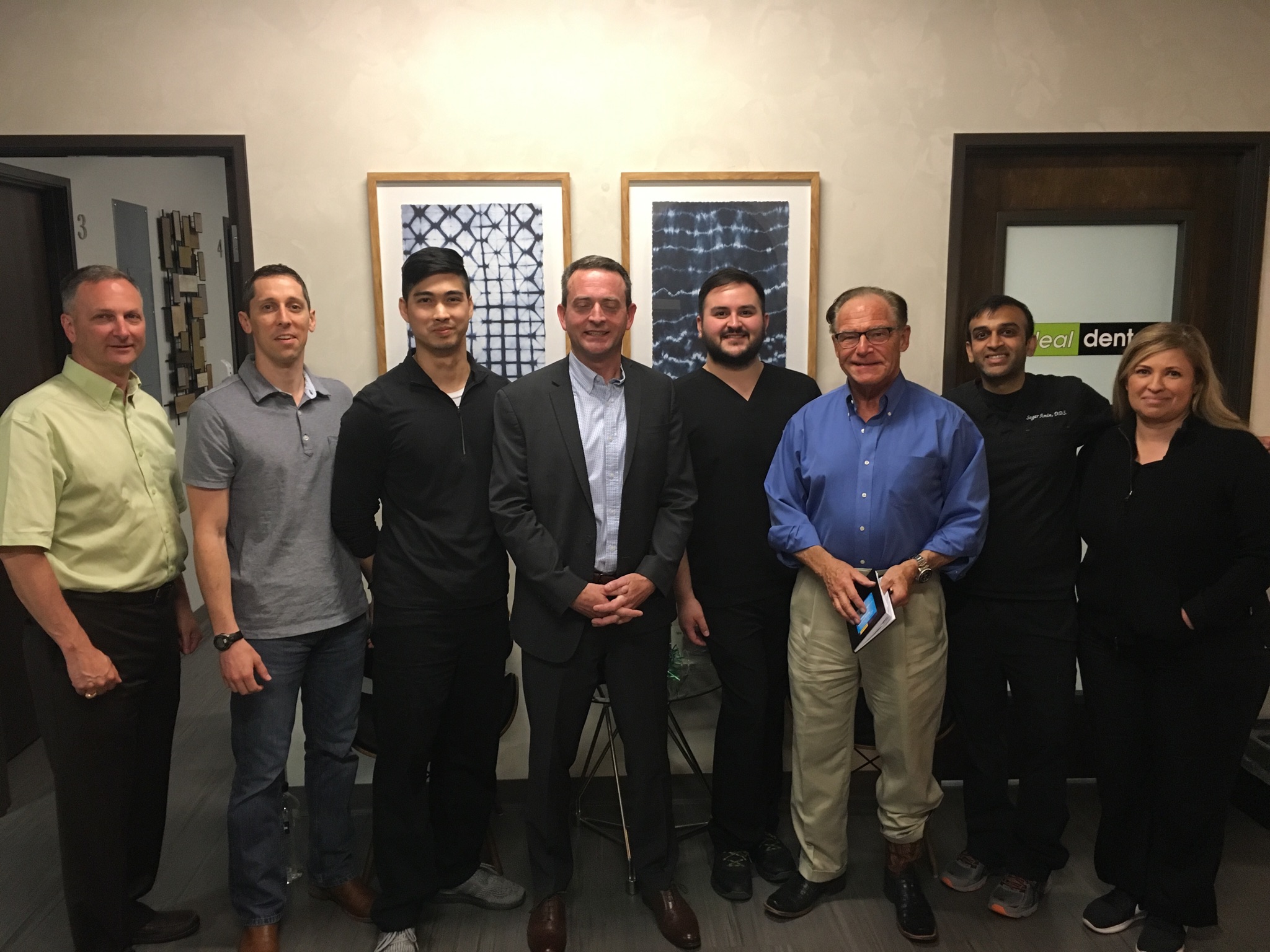 Dr Meek Dental Implant Education Nobel Biocare