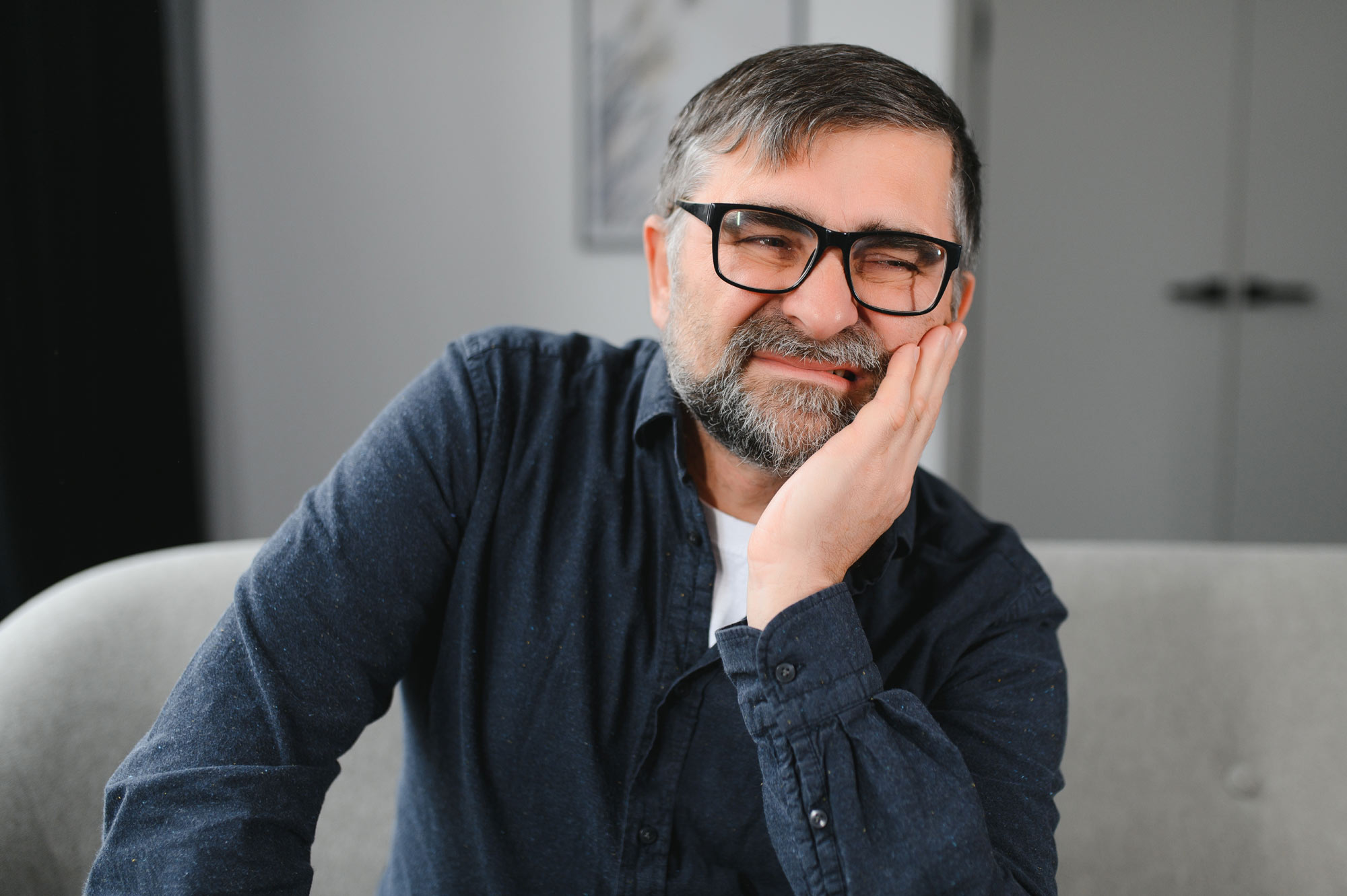 Man with a toothache