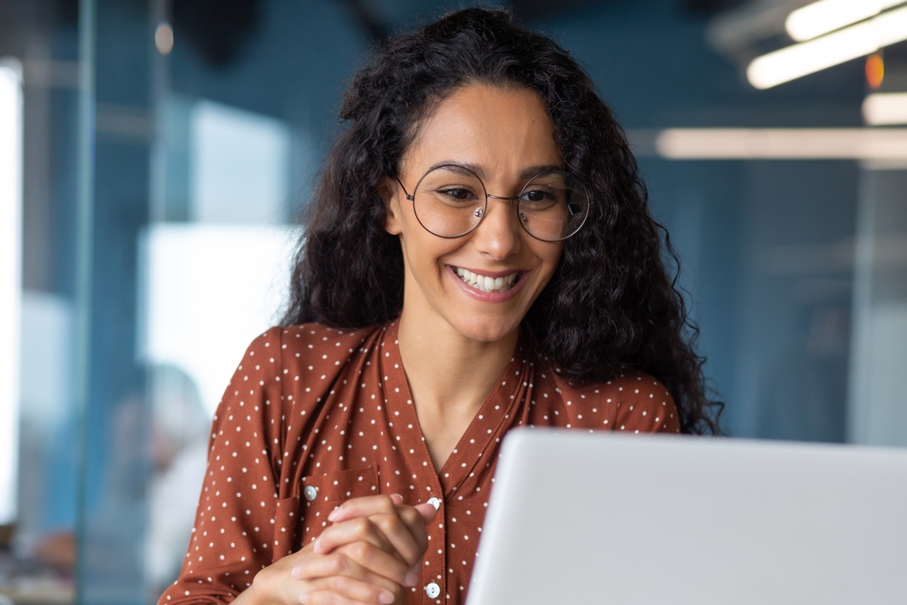 Smiling woman at work in the office
