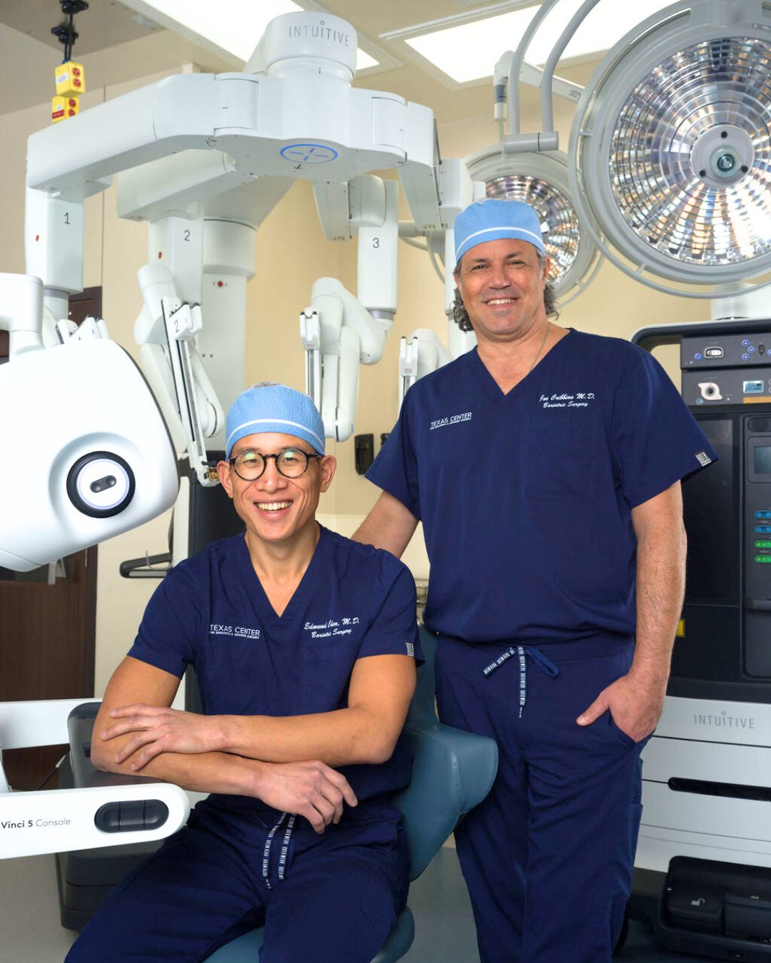 Davinci 5 surgical system with bariatric surgeons