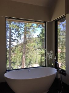 IMG_8130.bathroom