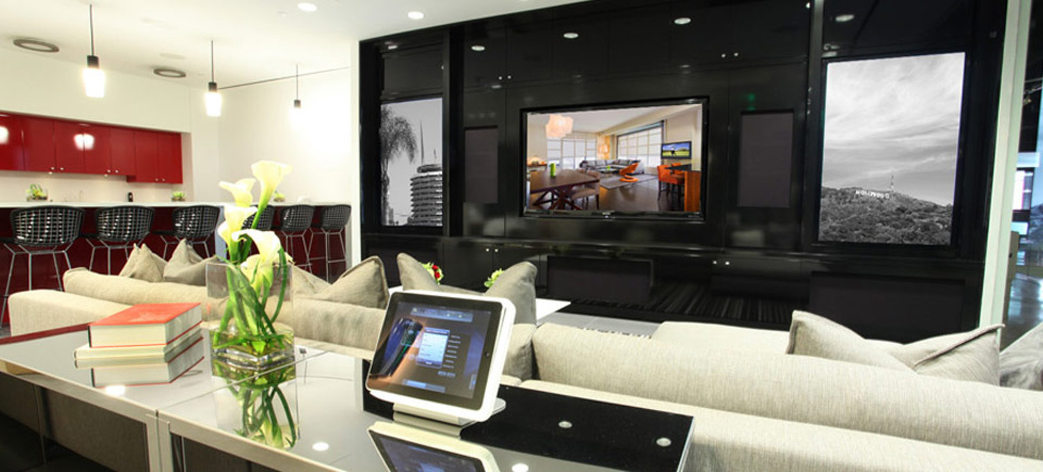 Crestron is considered by many to be the MacDaddy of home automation