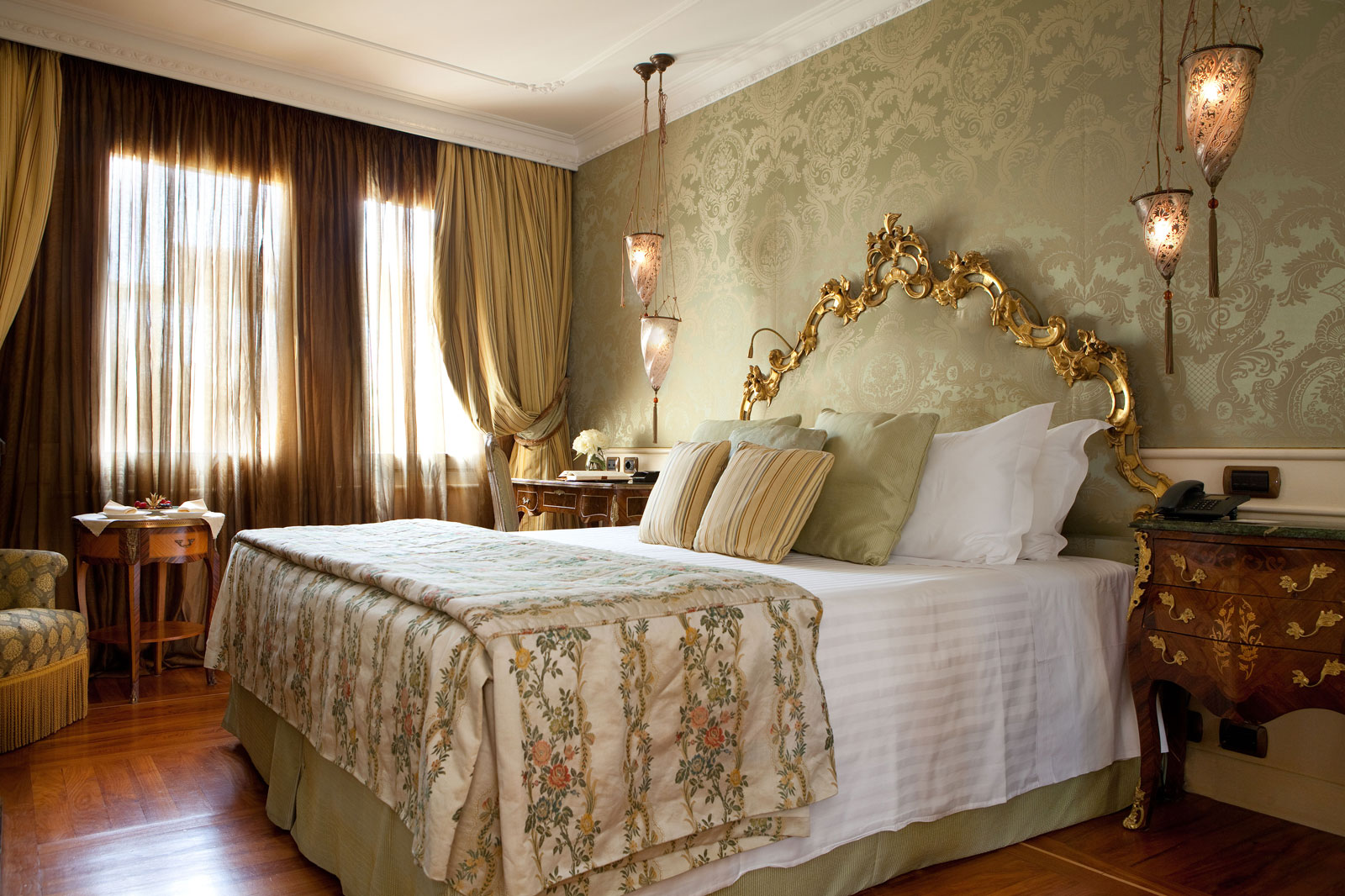 Luna_Hotel_Baglioni_Superior_Room