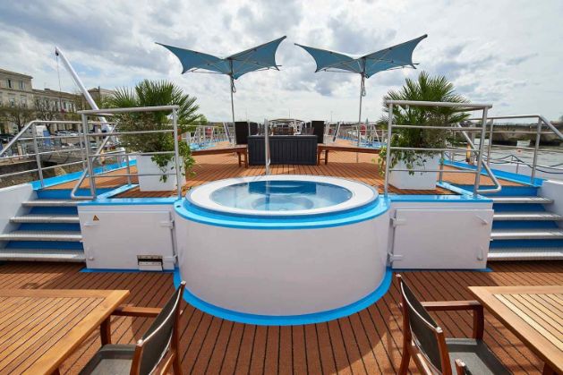 sundeck_gallery