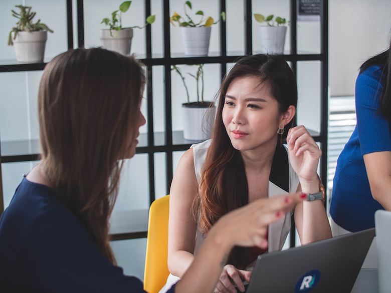 How to Avoid Getting Stuck in an “It’s Complicated” Business Status How to Avoid Getting Stuck in an “It’s Complicated” Business Status